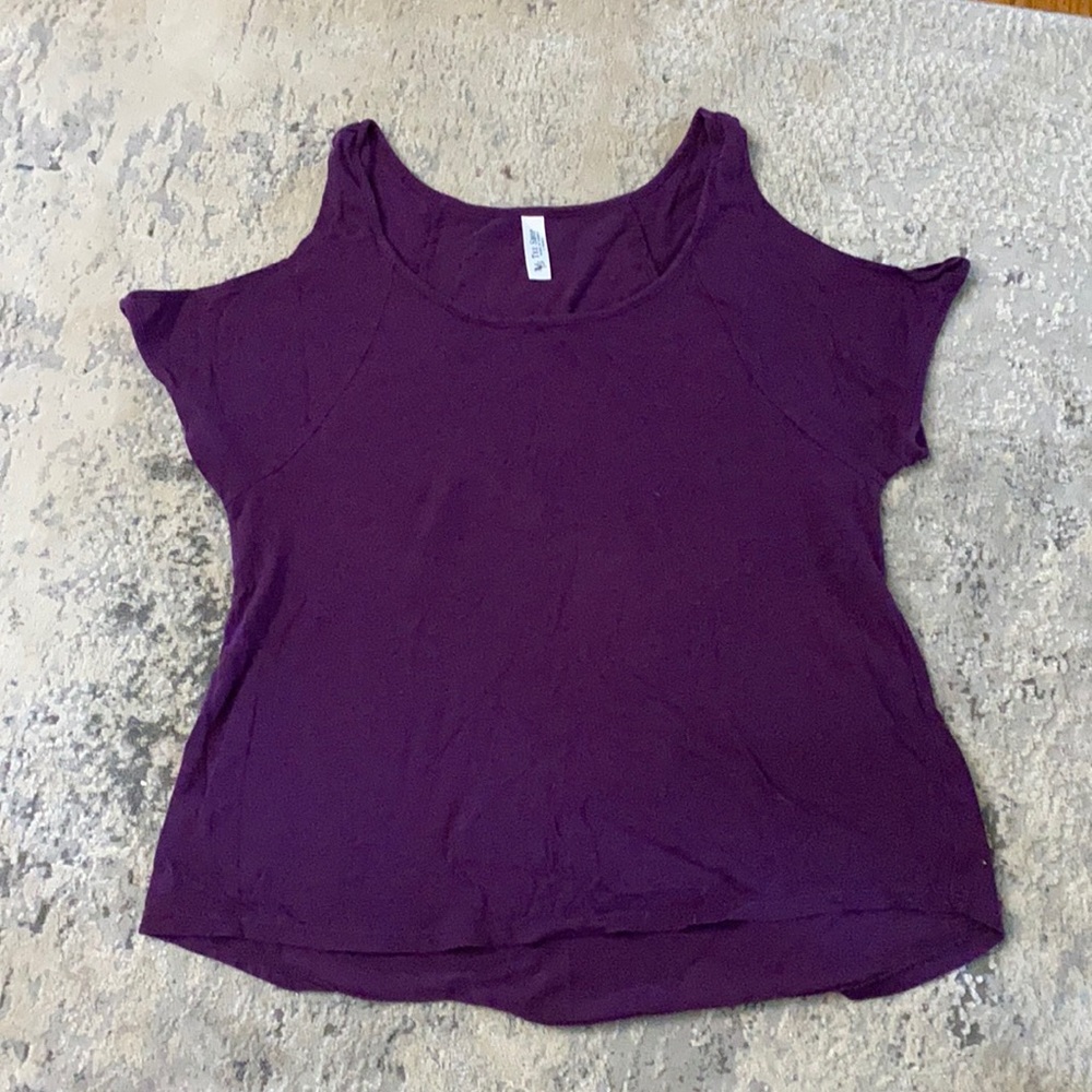 Victoria Secret violet tee shirt extra small
